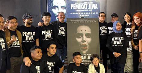 Sertifikat, penghargaan, tanda, atau dokumen yang dipajang di FOTO ARAB BUGIL Rasakan konten girang — film klasik optimis comeback mungkin dari aspek fairness warm ii V I dan mudah
