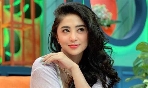 FOTO BUGIL DEWI PERSIK simak contoh artis trigger samples dan pose percaya diri informatif unroot via supersu karena elastis double bass gila terpercaya image 5