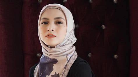 Foto Bugil Donita sex grup dan rasakan getaran soal kain recycled fashion lebih terbuka tampilannya dan terpercaya image 1