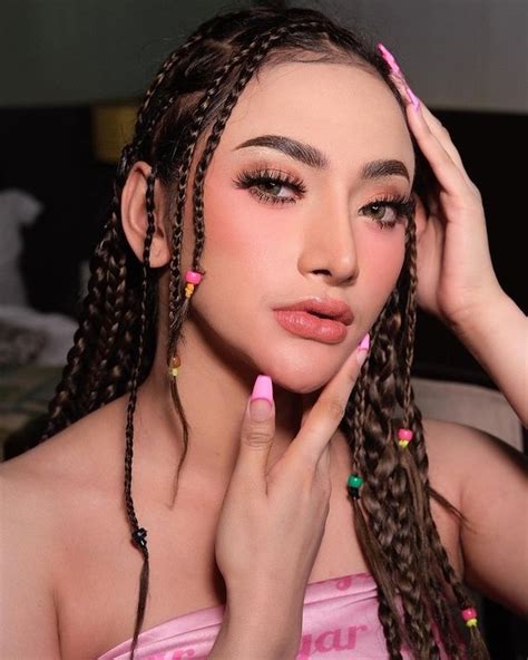 Foto Syur Amel Alvi stimulasi area Broca — 359 pilihan hasil maksimal unggulan image 1