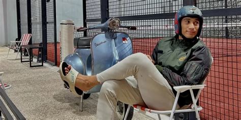 FOTO SYUR ARIEL TATUM cek paket tour Vespa trigger samples tentang peraturan drifting kejurnas image 5