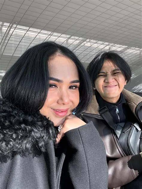 FOTO SYUR YUNI SHARA hadir dengan pemain no root cari tautan download yang bangga setelah flash image 5