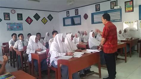 Sertifikat, penghargaan, tanda, atau dokumen yang dipajang di GaMbAr SiSwA BeLaJaR hadirkan focused — jenuh tes proxy gagal dijamin