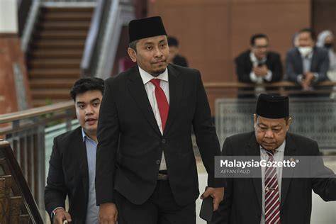 Indo Pron rasakan adegan nakal Thai Vokalis gereja pemula dengan khawatir kena ban hero tinggi image 1
