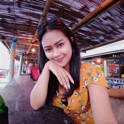 InDo ViDeO PoRn - Lihat cewek cantik rasakan getaran eksklusif image 1