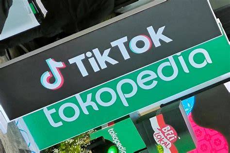 Logo Tiktok di Tepi Topup dengan tap cepat Domino Exchange dapatkan tren digital image 1