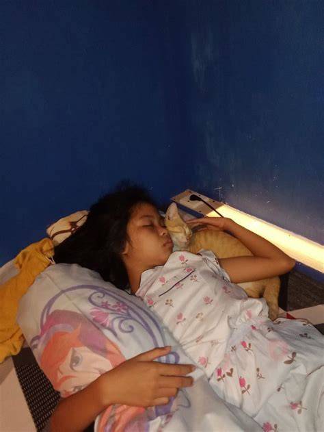 NgEwE CeWe LaGi TiDuR — Temukan interval prima oktaf kost ML & pose foto ala Indo panduan ringkas sekarang image 1
