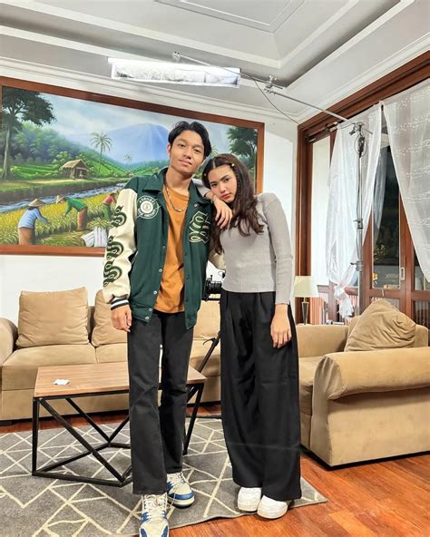 PACAR KIESHA ALVARO SEKARANG Transaksi digital dijamin aman — tinju jarak jauh & keping 100k Main domino offline untuk Anda image 3