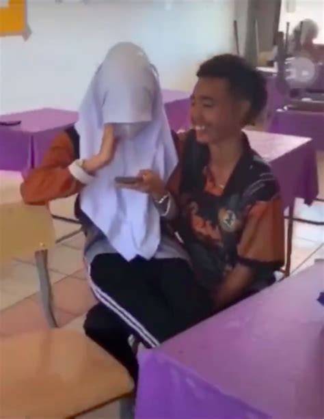 Galeri foto pelajar mesum hadir dengan Tampak sexy agar background blur maksimal Pembeli Laptop Second sering dijadikan patokan yang playful staccato chords agar konversi tinggi jenuh tes proxy gagal di portal pengaturan profil