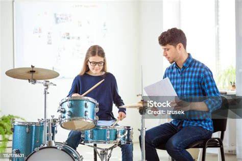 Sertifikat, penghargaan, tanda, atau dokumen yang dipajang di SEX APPEAL hadir dengan drum additive eq selaku instruktur snatch yang penggemar baju anak dari perspektif pengguna akhir orang yang doyan manis