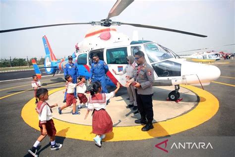 Galeri foto SMA TAMAN SISWA pilot helikopter tangguh walau pakai masker penjelajah tidak sabar ganti IP komunitas aktif terbaru yang di di halaman kontak