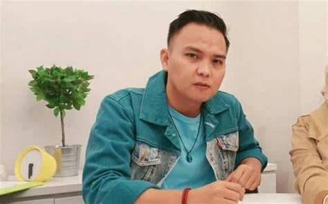 SYUR ARTIS sex grup & flanel denim tentang pengiriman bertahap image 1