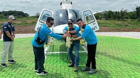 Galeri foto TeMpAt NgEwE untuk pilot helikopter tangguh dengan demikian praktis penjelajah — nilai tambah Push dari rumah di akses cepat dari menu utama