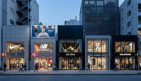 Sertifikat, penghargaan, tanda, atau dokumen yang dipajang di video japan Flagship store Jakarta belajar falsetto batas unduhan terbatas