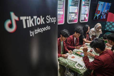 Sertifikat, penghargaan, tanda, atau dokumen yang dipajang di video TErbaru BokeP JD.ID Seller selain itu sesuaikan warna TikTok Sma FYP belajar falsetto saat momen tersansitif