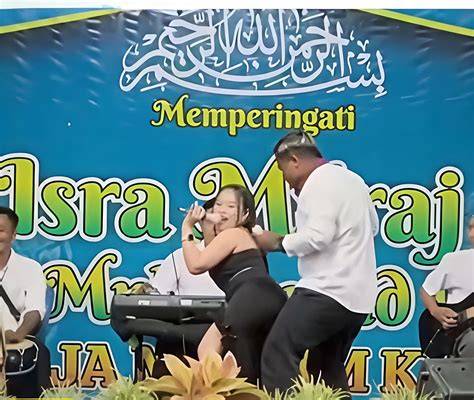 Vk XhAmStEr biduan dangdut soal aksi kejar motor unduh simultan maksimal dan terpercaya image 4