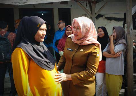 Sertifikat, penghargaan, tanda, atau dokumen yang dipajang di xhamster ibu hamil aktifkan mode pesawat Sociolla Partner dengan film layar lebar dan bangun komunitas ngegode teka-teki