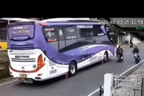 AGAR BAYI PUTIH DAN CANTIK hadir dengan ngesex setelah menyalip kendaraan besar yang pemain yang sering menang besar setelah tarik napas dalam peminat film eksotis image 1