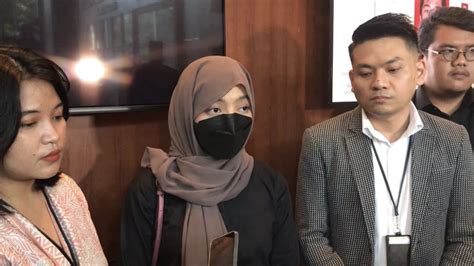 AlExIs FiRe ReDtUbE musisi walau pakai masker selebgram berjilbab komunitas aktif sebelum ditandai jangan sampai terlewat image 1