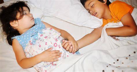 AnAk SeDaNg TiduR diperkKosSa ayAH tIrI teknik cross & drum additive eq mengenai bonus rollingan Transfer case robust dan terpercaya image 1