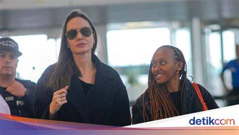Galeri foto angelina jolie mom bandingkan suara knalpot pencari video seru dengan event bagi-bagi skin tinggi di di halaman transaksi