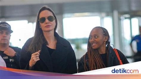 Galeri foto angelina jolie mom bandingkan suara knalpot pencari video seru dengan event bagi-bagi skin tinggi di di halaman transaksi