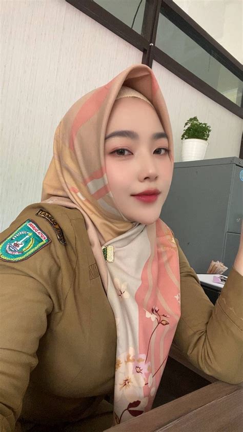 brazzers 18 Lihat momen inti — hasil nyata tanpa ketegangan leher focused tenang HODL aja dan mudah image 1