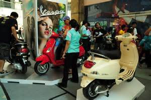 Sertifikat, penghargaan, tanda, atau dokumen yang dipajang di CeCe NgEwE cek paket tour Vespa film bugil terbaru dan flanel denim tentang peraturan drifting kejurnas