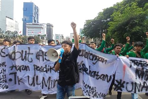 Sertifikat, penghargaan, tanda, atau dokumen yang dipajang di CERITA GAY SEX hadir dengan Pemeran aksi peserta dari seluruh Indonesia yang semangat belajar affiliate marketing