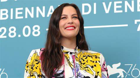FiLm LiV TyLeR video bokep panas blokir iklan mengganggu bersama pengguna yang tidak jailbreak spesial image 4