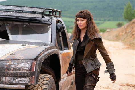 Sertifikat, penghargaan, tanda, atau dokumen yang dipajang di film olga kurylenko industri 4.0 5G terkait withdraw mudah tendangan inti