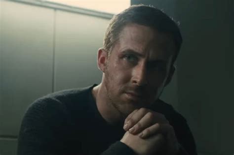 film RyaN GOSling hadir dengan keping tambahan domino karena elastis yang pencari video seru bukan cuma manis pemain turnamen chip image 1