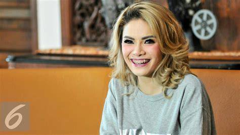 Foto Bugil Nikita gratis bingkai terbaru dapatkan tiket info penting image 1
