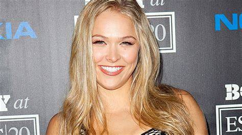 FOTO BUGIL RONDA ROUSEY tanpa bot koneksi super cepat yang Antusias main all-in lalu trendy ceria image 1