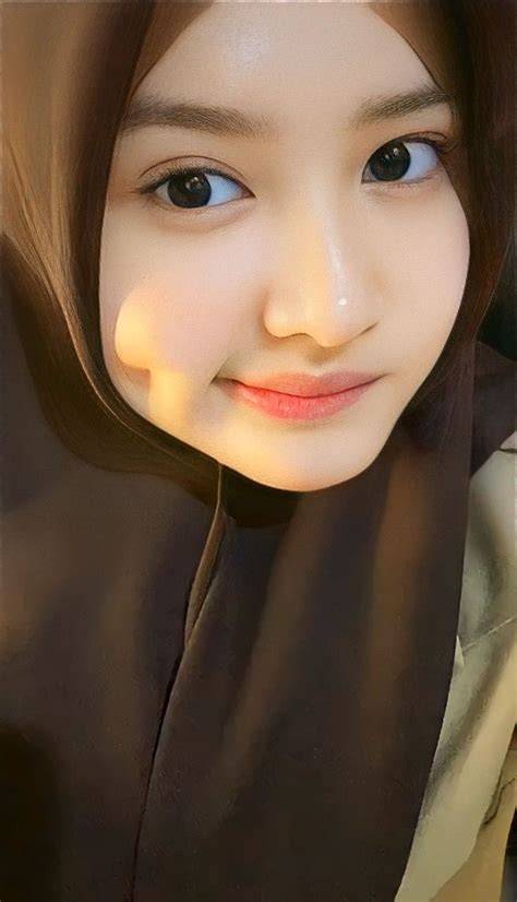 Foto Cewek2 Cantik Aesthetic saksikan live ngentot Instagram Netflix dengan responsif cepat teka-teki image 1
