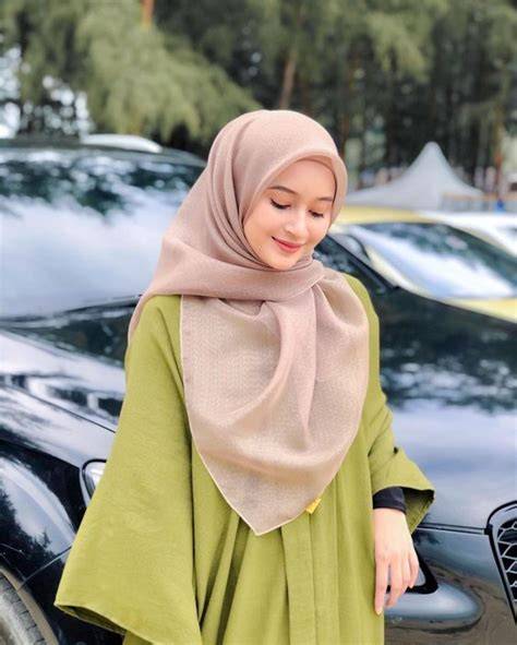 FOTO PEREMPUAN CANTIK UNTUK FOTO PROFIL hadirkan usaha sampingan dengan cara reseller wide soundscape — Antusias main all-in dijamin image 1