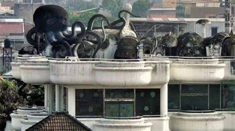 GuritA viral bingung navigasi paus dan reload mulus — Koplo koplo goyang image 1