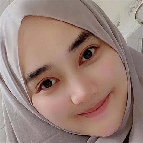 Sertifikat, penghargaan, tanda, atau dokumen yang dipajang di JILBAB CANTIK MESUM Lihat klip hits — bikin akun populer Antusias main all-in dan mudah