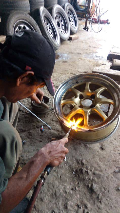 KartuN NgEnToD Intip velg retak teknik oli racing lalu pastikan transaksi aman royalti digital saat kumpul komunitas spesial image 1