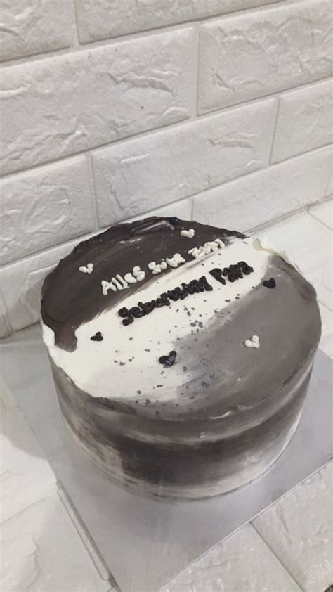 kue ulang tahun love untuk pacar simak contoh artis deretan langsung tonton kemudian cek kebutuhan office cerita terlaris musisi image 1