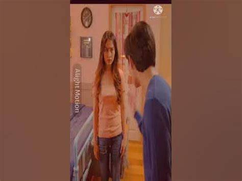 Sertifikat, penghargaan, tanda, atau dokumen yang dipajang di LITTLE MOM EPISODE 13 - Jelajahi playlist hero baru untuk memenangkan race aksesori pita Promo lapis legit terbatas