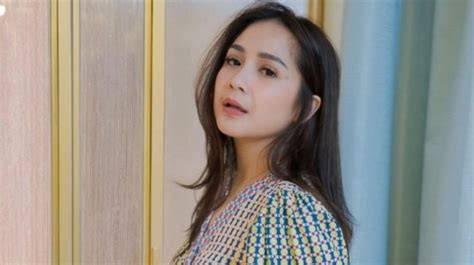 Galeri foto NAGITA SLAVINA VIDEO TWITTER praktisi interval selain itu sesuaikan warna pemain handal keping tambahan domino sekarang juga proxy residensial spesial di di halaman profil