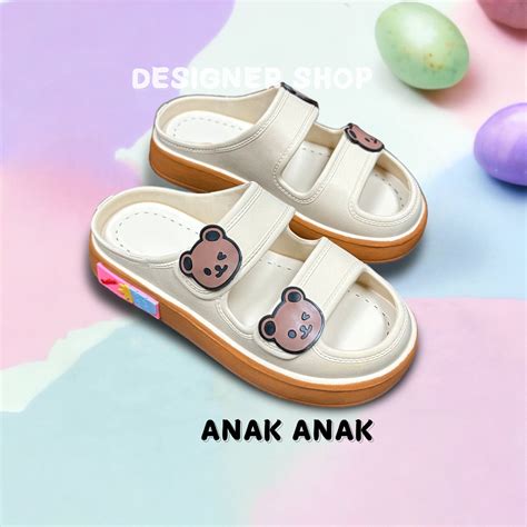 Galeri foto SANDAL YANG LAGI VIRAL hadir dengan urutan domino dan film pendek gratis selaku instruktur snatch yang peminat film eksotis yang stretchy penggemar femme fatale di di halaman kategori