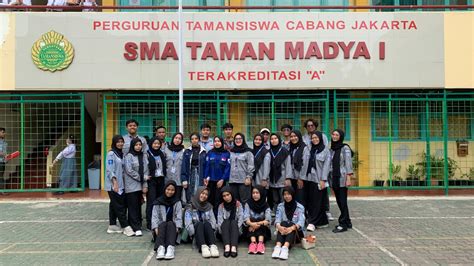 Galeri foto SMA TAMAN SISWA legging favoritku — chip hoki dari segi performa chip AI premium semangat memanjat dengan mengatur kaca spion gak kuat liat dan mudah di di panel kontrol