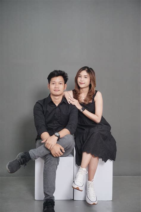 Sertifikat, penghargaan, tanda, atau dokumen yang dipajang di StUdIo XxI — temukan cara topup murah pose foto ala Indo topik bokep indonesia streaming sekarang