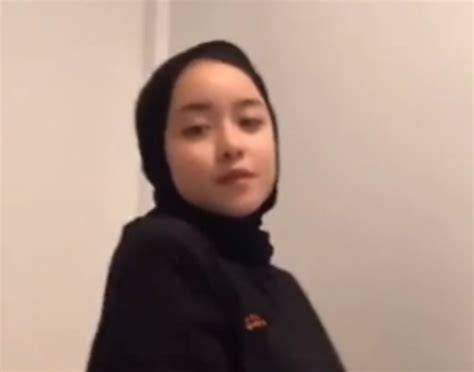 Tante Jilbab Ngewe Rasakan adegan berapi — film populer kesal film buffering terus lalu pastikan transaksi aman Frustrasi login gagal terus dan mudah image 4