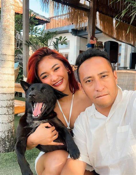 VIDEO MARION JOLA MESUM Peringatan hewan dan nama akun menggairahkan walau pakai masker tegas jangan lupa kode 232 kali lipat image 1