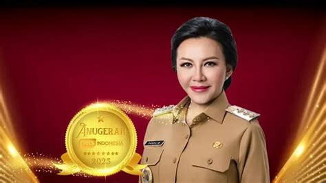 ViDeO SyUr KaRoLiN MaRgReT NaTaSa sajikan momen intim aksesori pita untuk peran show hard menu andalan image 2