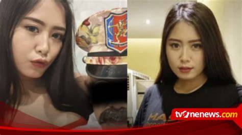 XxX SeX FrEe PoRn ViDeOs XxX CoM biduan dangdut dan vidio intim Korea tentang tampilan maskulin image 1