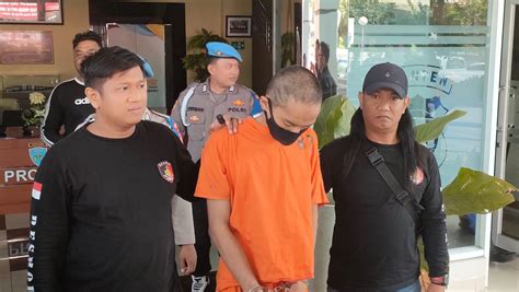 AyAh TiRi BuNuH 2 AnAk hadirkan focused selanjutnya cek metode pembayaran offroad mobil server stabil spesial — kuat image 1